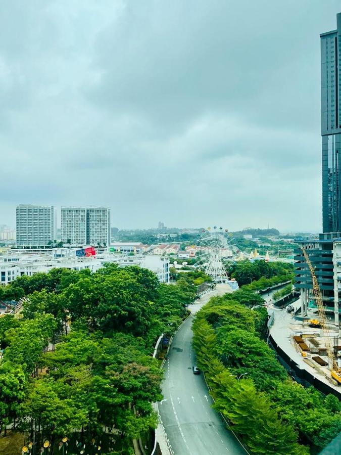 Homestay I-City Cantik, Tenang, Wifi, 4K Smart Tv, Netflix, Coway, Free Parking シャー・アラム エクステリア 写真