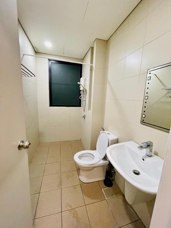 Homestay I-City Cantik, Tenang, Wifi, 4K Smart Tv, Netflix, Coway, Free Parking シャー・アラム エクステリア 写真