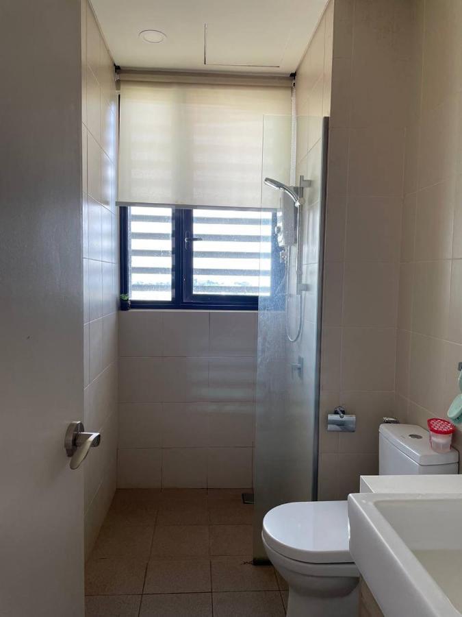 Homestay I-City Cantik, Tenang, Wifi, 4K Smart Tv, Netflix, Coway, Free Parking シャー・アラム エクステリア 写真